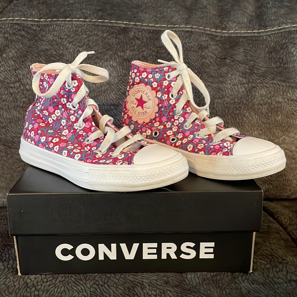 Converse Hi Tops